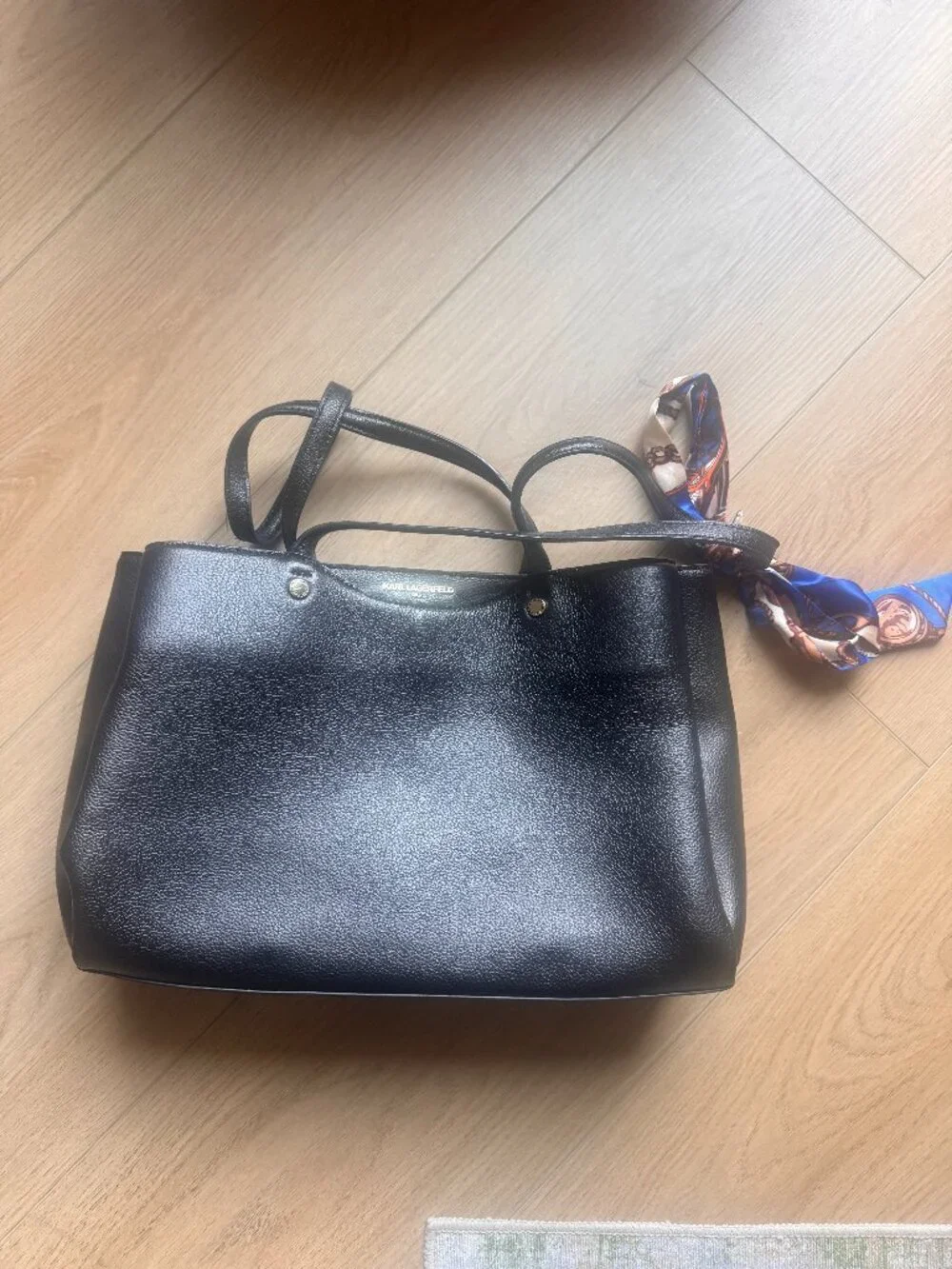 Karl Lagerfeld Paris Black Leather Dorine Handbag Tote Shoulder Purse - Picture 2 of 6